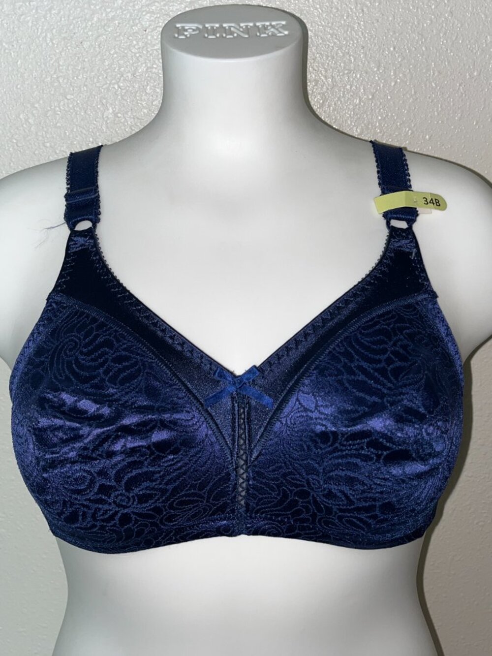 BALI DOUBLE SUPPORT SPA CLOSURE WIRELESS BRA SZ 34B